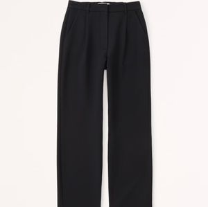 Abercrombie & Fitch Tailored Relaxed Straight Pant - Black 28L